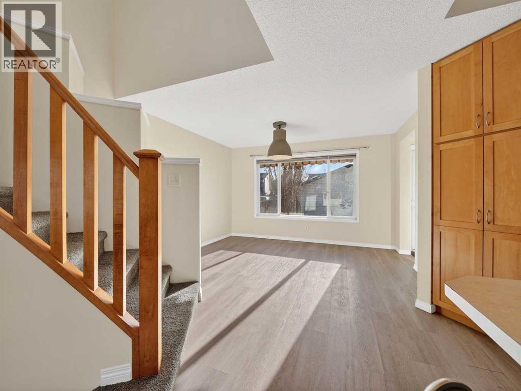 37 Auburn Bay View Se, Calgary, AB - Indoor Photo Showing Other Room