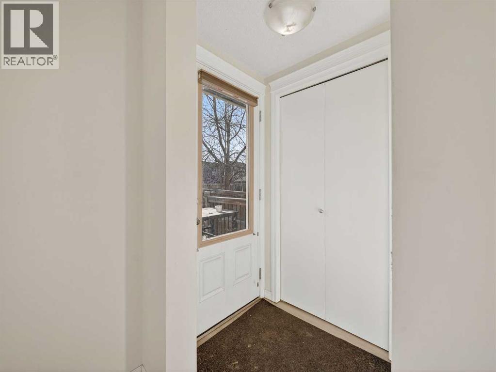 37 Auburn Bay View Se, Calgary, AB - Indoor Photo Showing Other Room