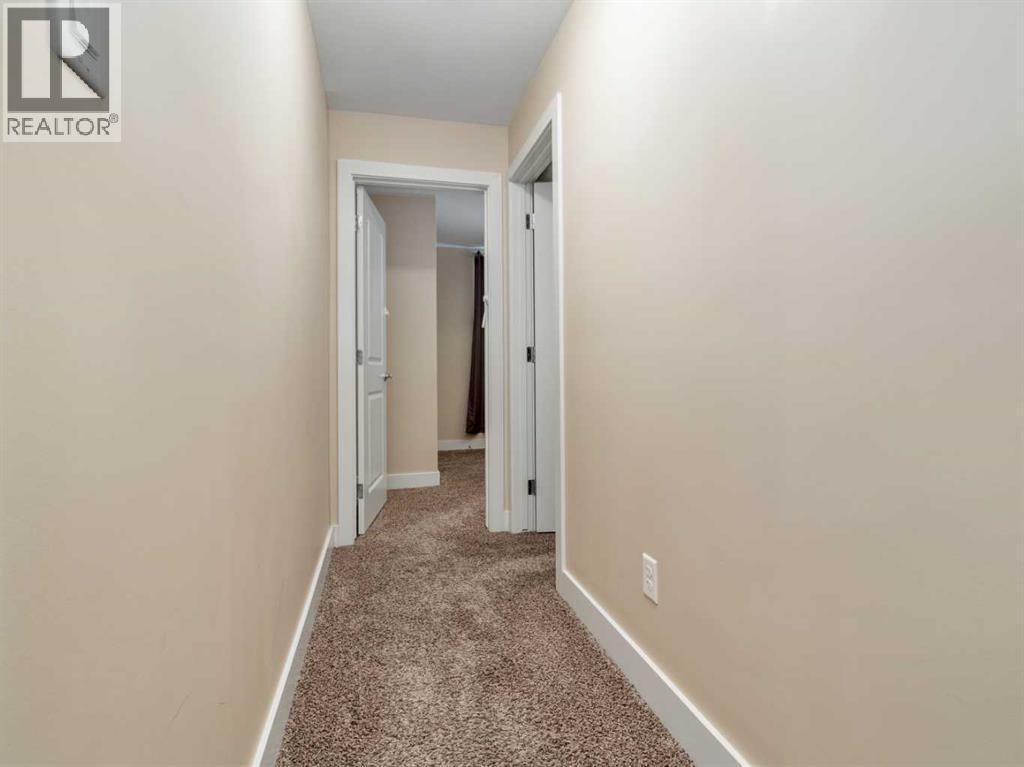18 Northlander Road W, Lethbridge, AB - Indoor Photo Showing Other Room