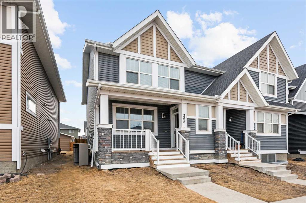 368 Redstone Drive Ne, Calgary, AB - Outdoor With Facade