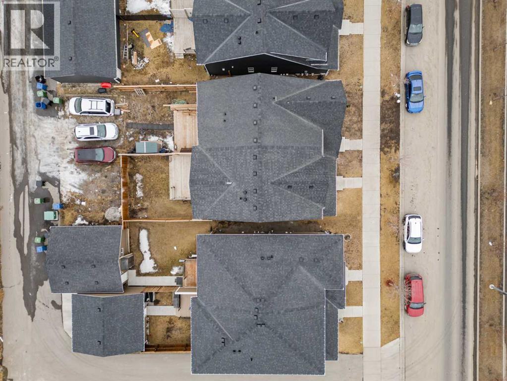 368 Redstone Drive Ne, Calgary, AB - Outdoor