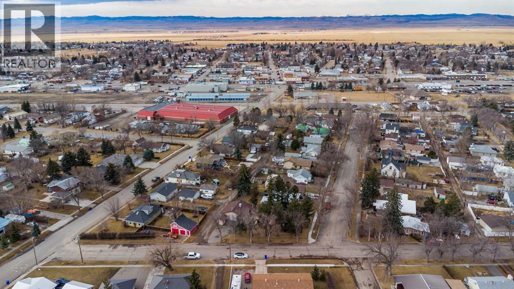 253 51 Avenue E, Claresholm, AB - Outdoor With View