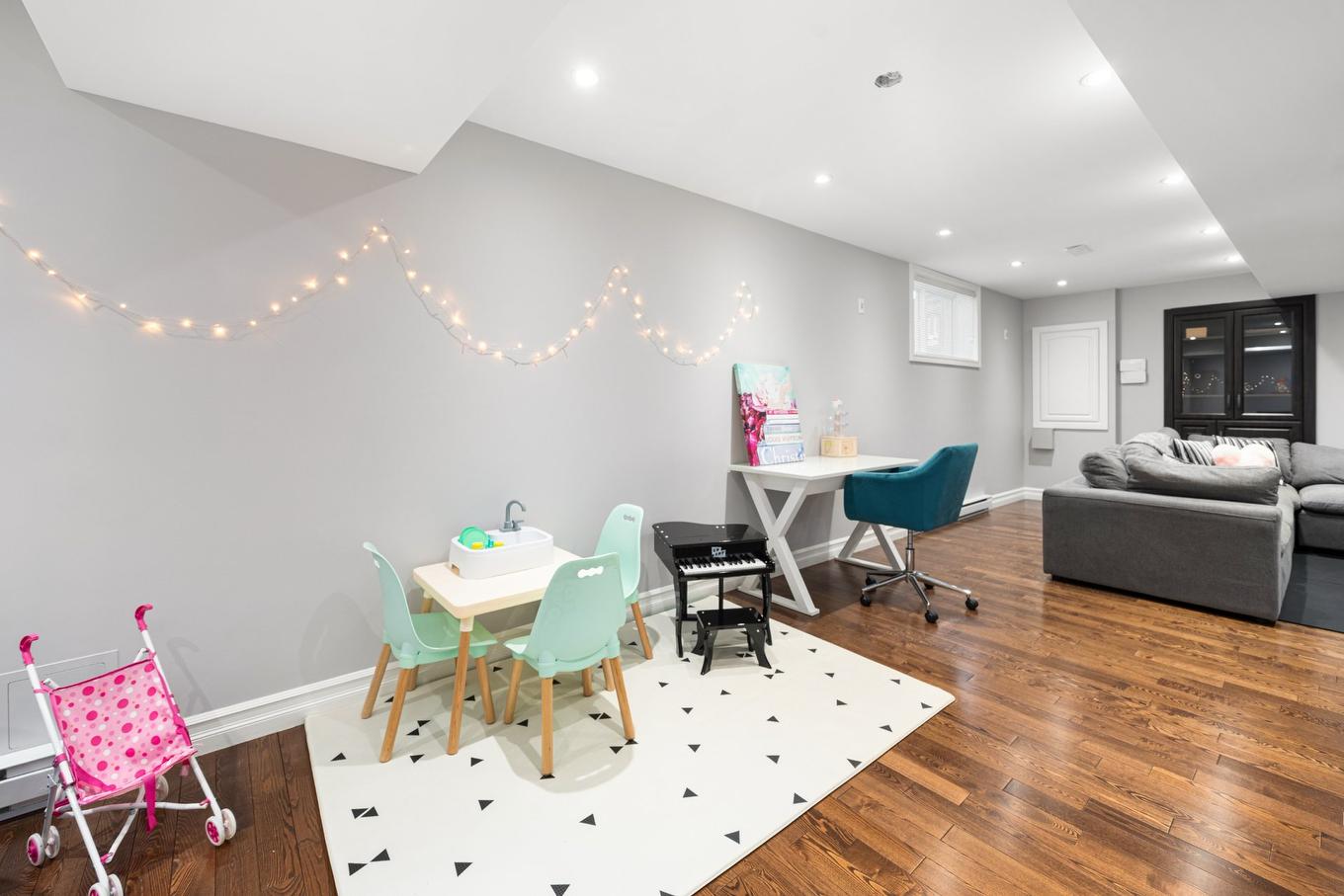 Salle de jeux - 4848 Rue De La Carriole, Montréal (Pierrefonds-Roxboro), QC - Indoor