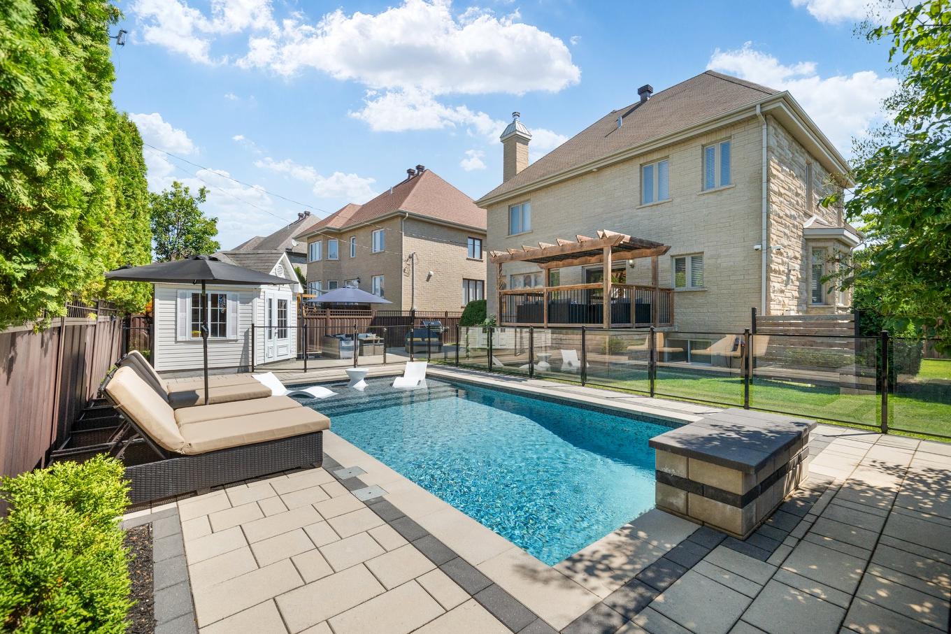 Cour - 4848 Rue De La Carriole, Montréal (Pierrefonds-Roxboro), QC - Outdoor With In Ground Pool With Deck Patio Veranda