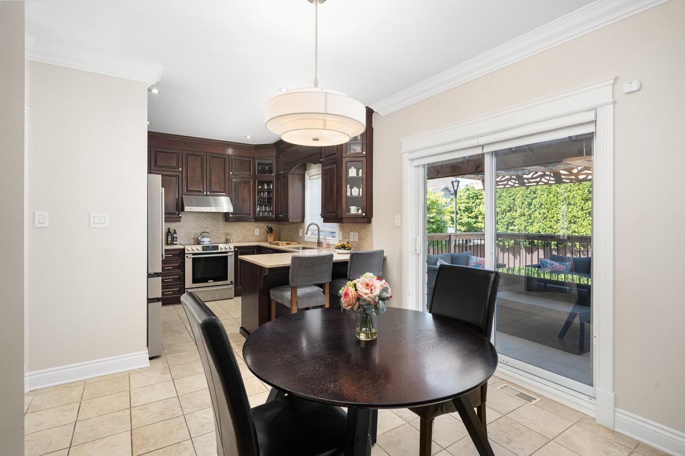 Coin-repas - 4848 Rue De La Carriole, Montréal (Pierrefonds-Roxboro), QC - Indoor Photo Showing Dining Room