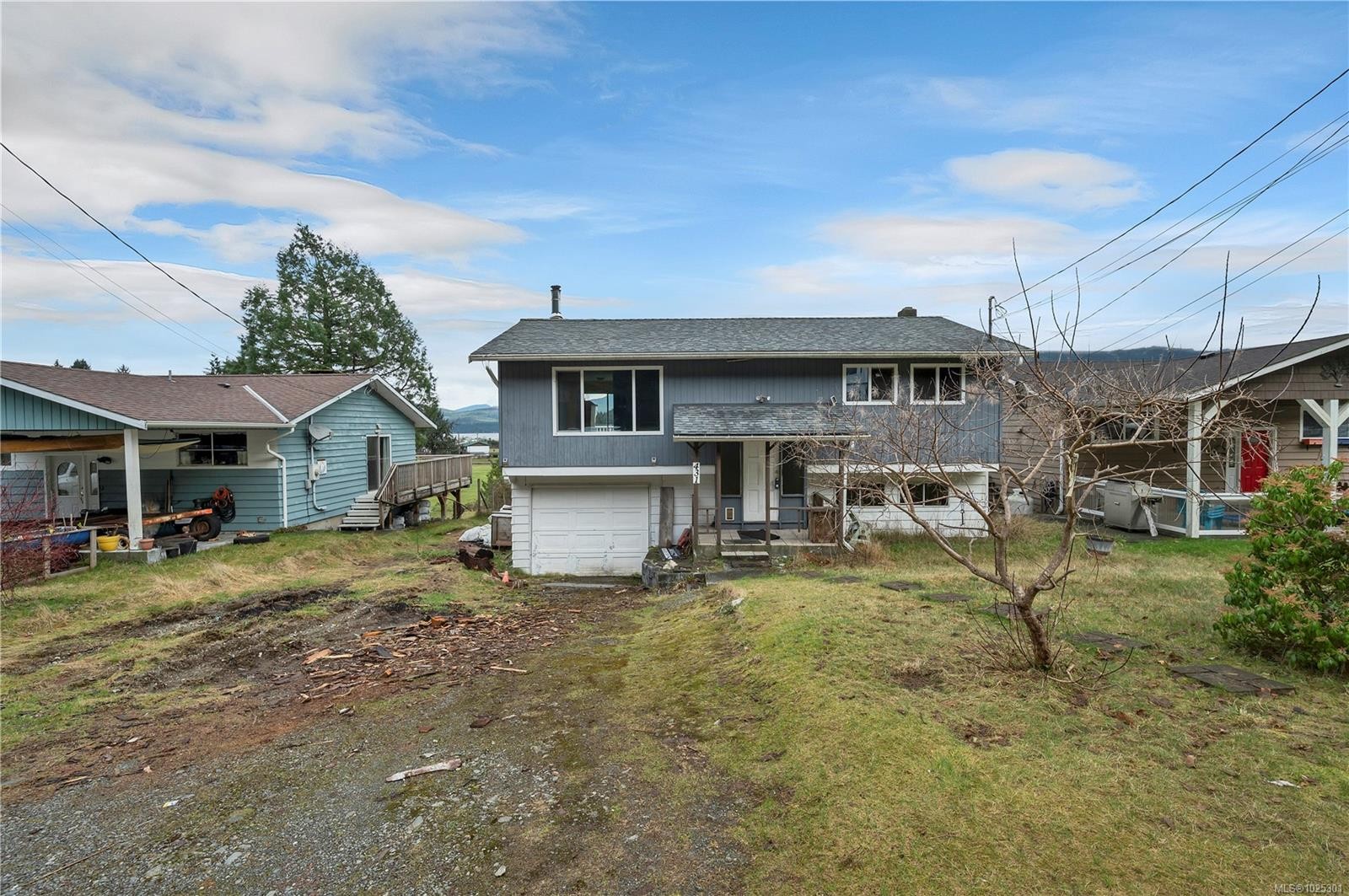431 Macmillan Dr, Sayward, BC