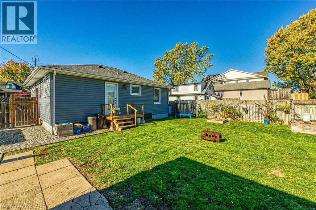 62 Knoll Street, Port Colborne, ON - Outdoor