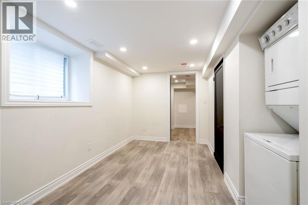 360 Cannon Street E, Hamilton, ON - Indoor Photo Showing Laundry Room