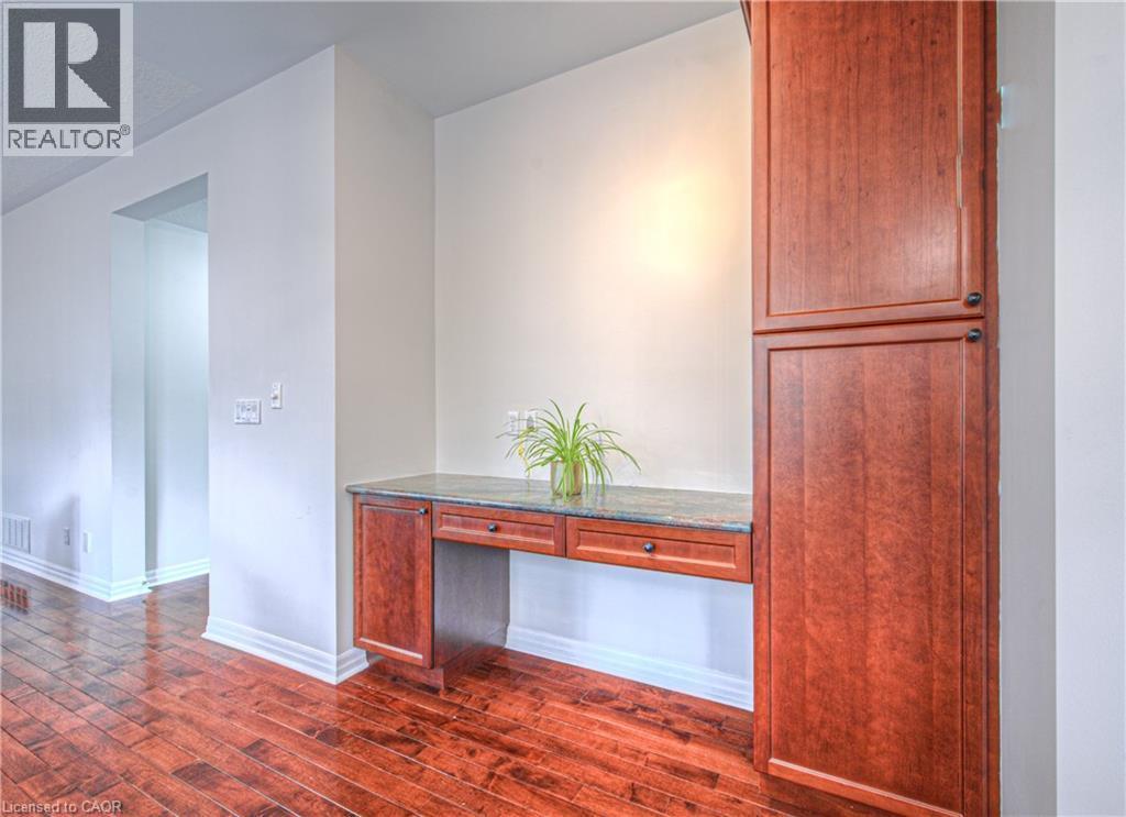 47 Dellgrove Circle, Cambridge, ON - Indoor Photo Showing Other Room