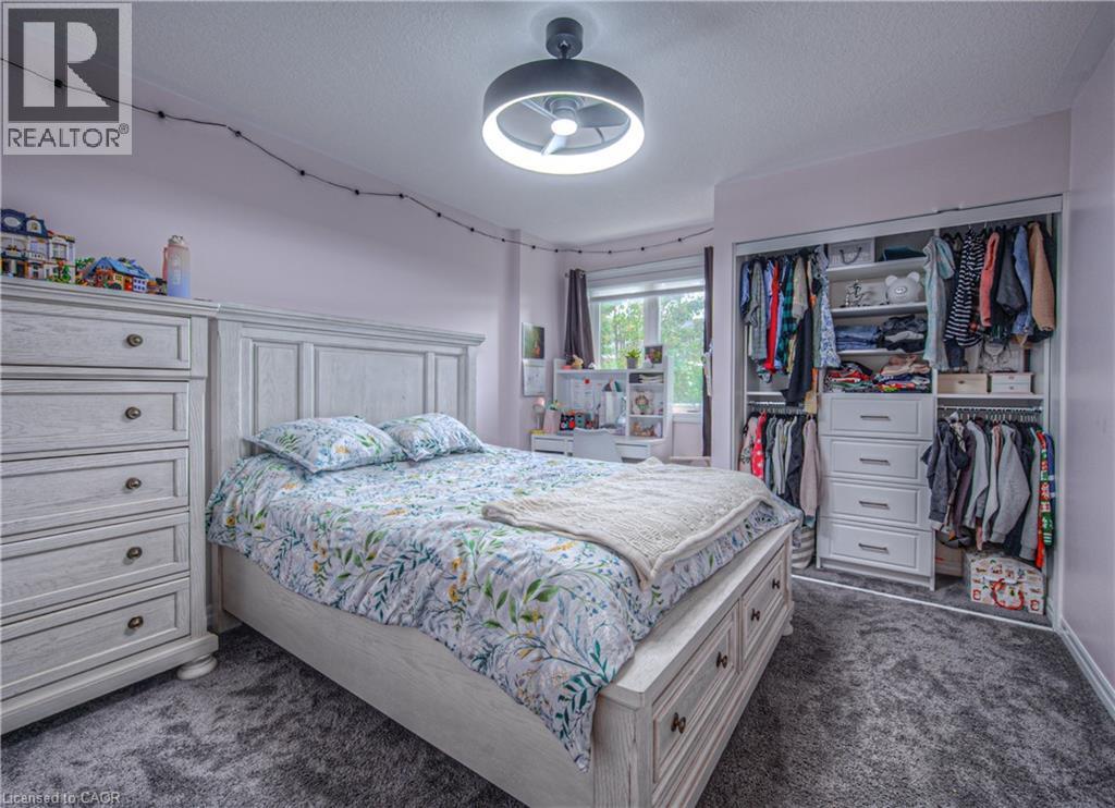 47 Dellgrove Circle, Cambridge, ON - Indoor Photo Showing Bedroom