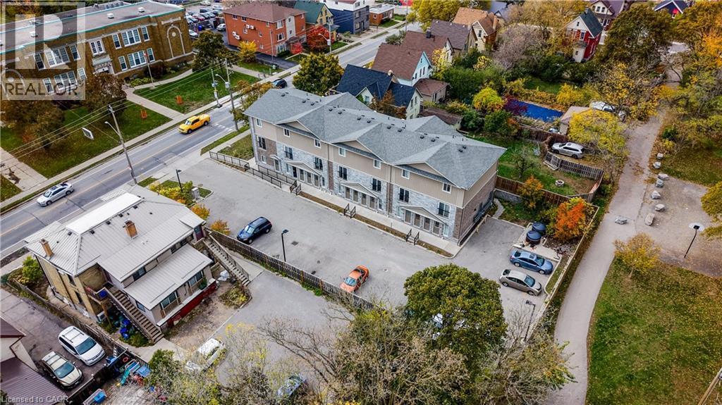 Drone / aerial view - 134 Courtland Avenue E, Kitchener, ON