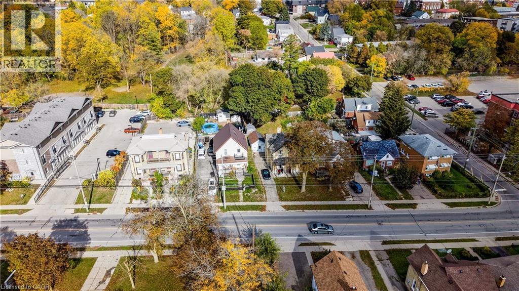 Aerial view of residential area - 134 Courtland Avenue E, Kitchener, ON