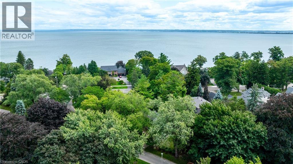 206 Rossmore Boulevard, Burlington, ON - Outdoor With Body Of Water With View