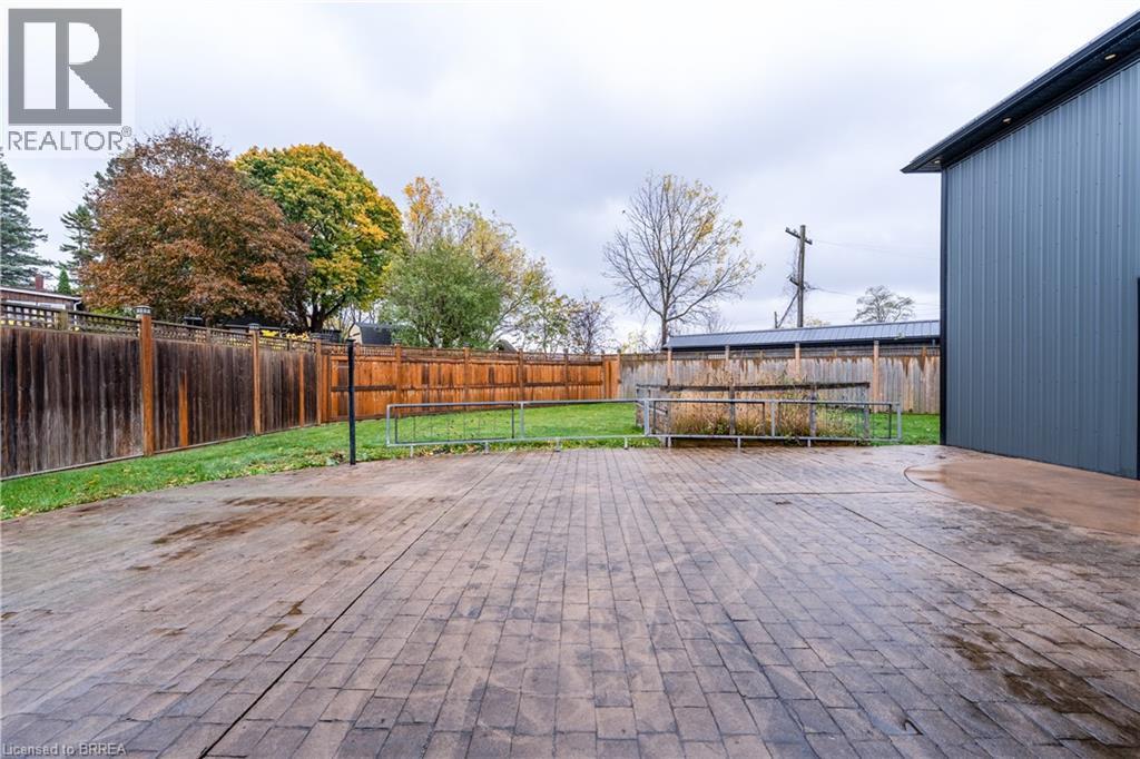 76 Capron Street, Paris, ON