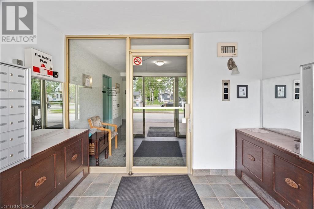 485 Thorold Road Unit# 323, Welland, ON - Indoor Photo Showing Other Room