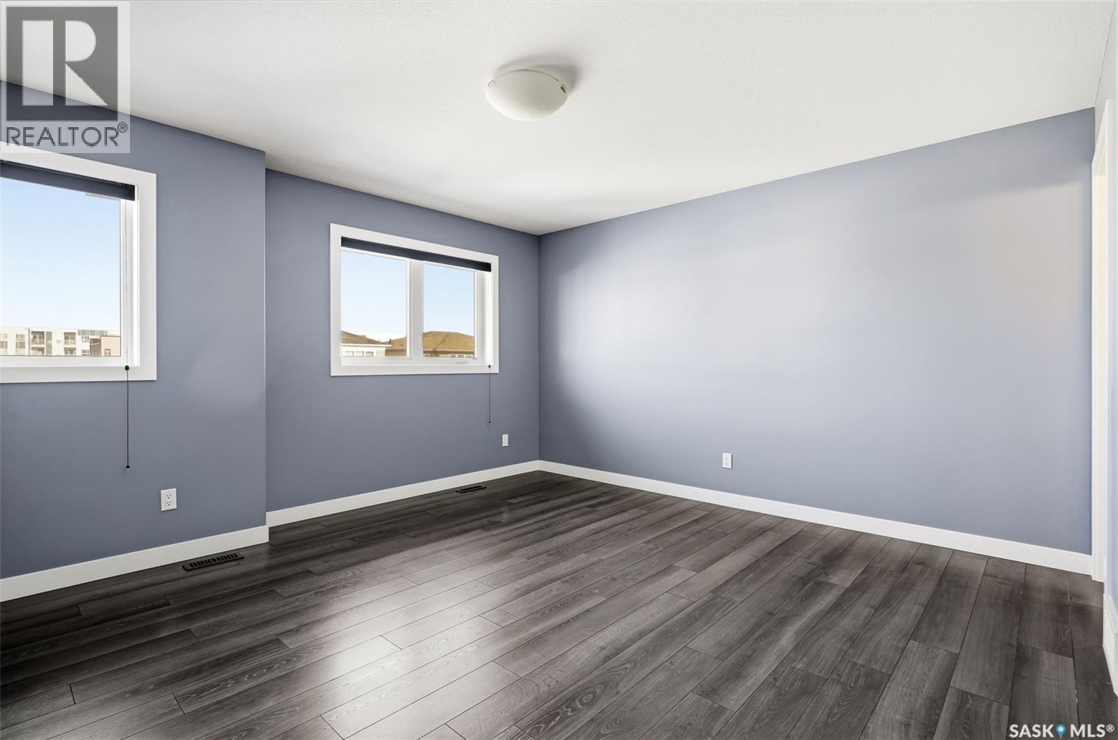 5669 Glide Crescent, Regina, SK - Indoor Photo Showing Other Room