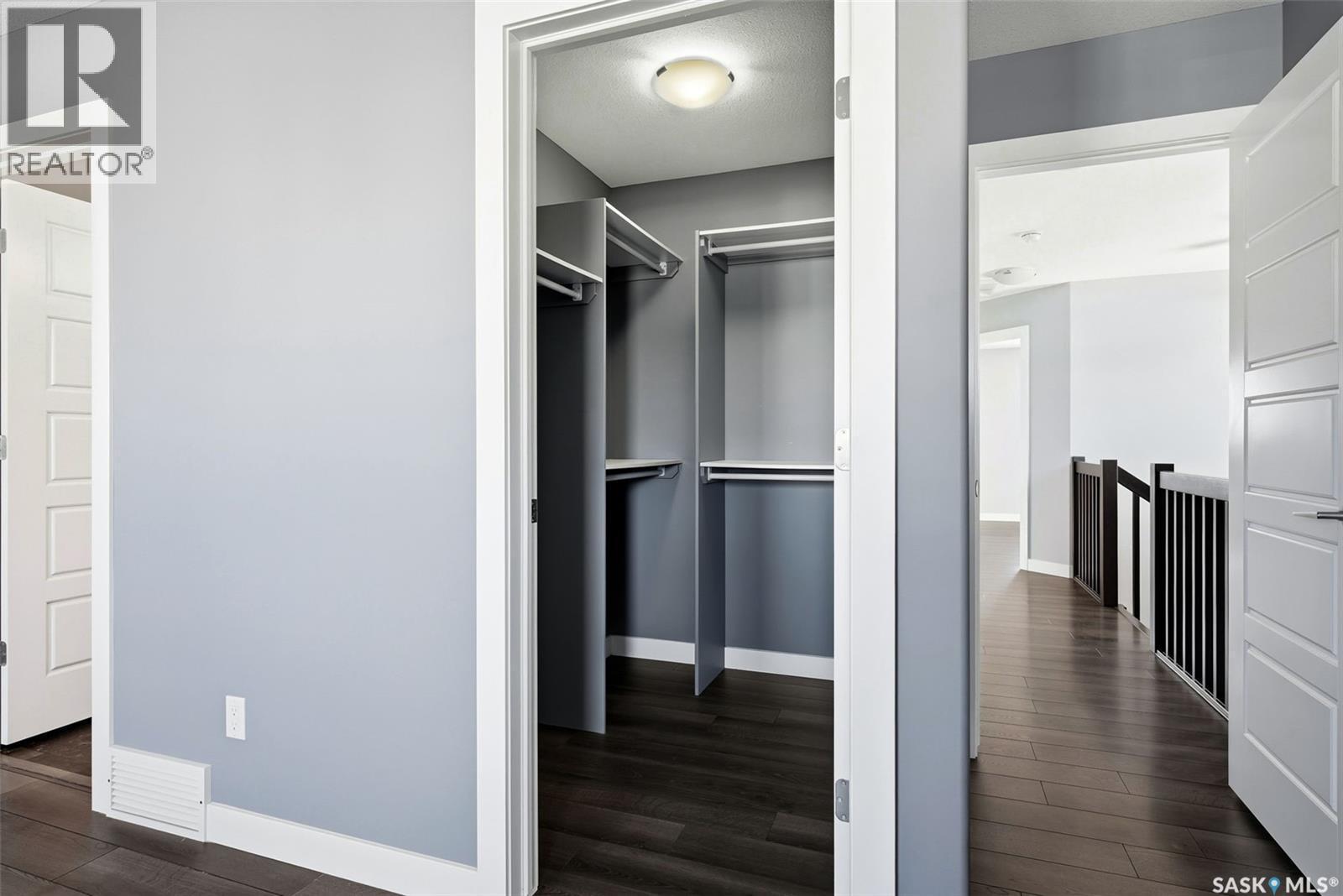 5669 Glide Crescent, Regina, SK - Indoor Photo Showing Other Room