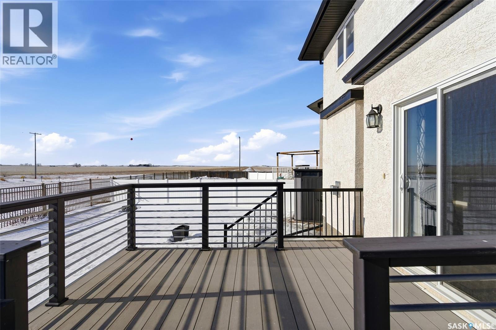 5669 Glide Crescent, Regina, SK - Outdoor