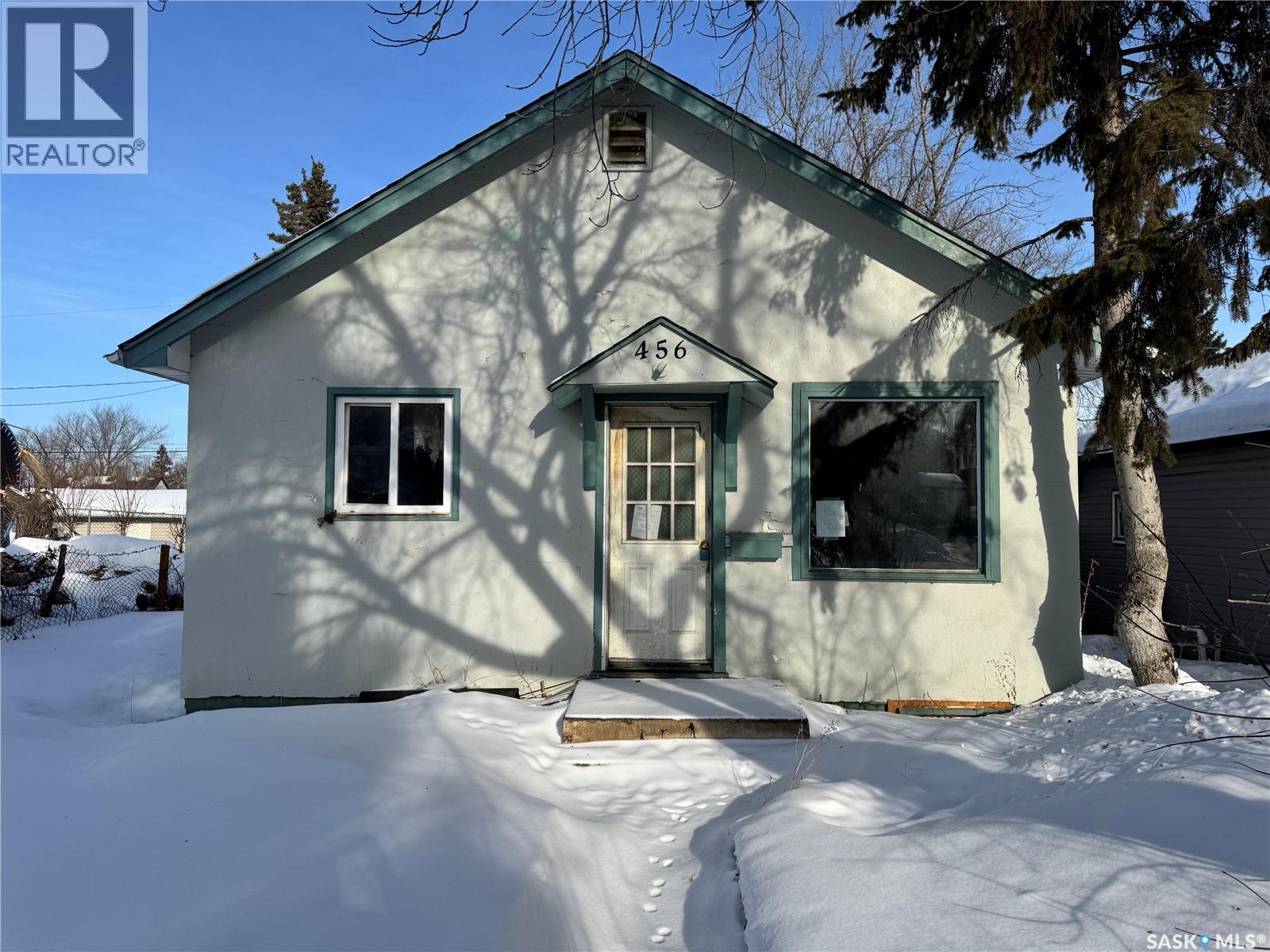 456 21St Street E, Prince Albert, SK - Outdoor