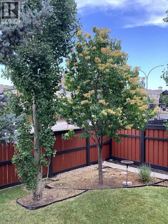 5 Mahogany Square Se, Calgary, AB - Outdoor
