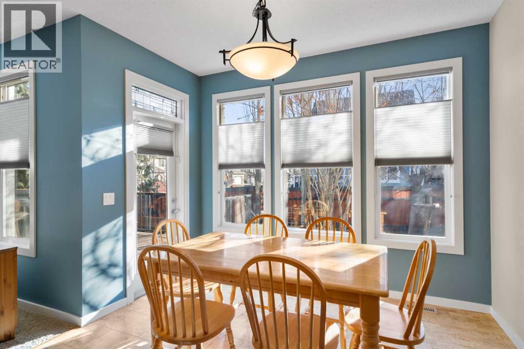 5 Mahogany Square Se, Calgary, AB - Indoor Photo Showing Dining Room