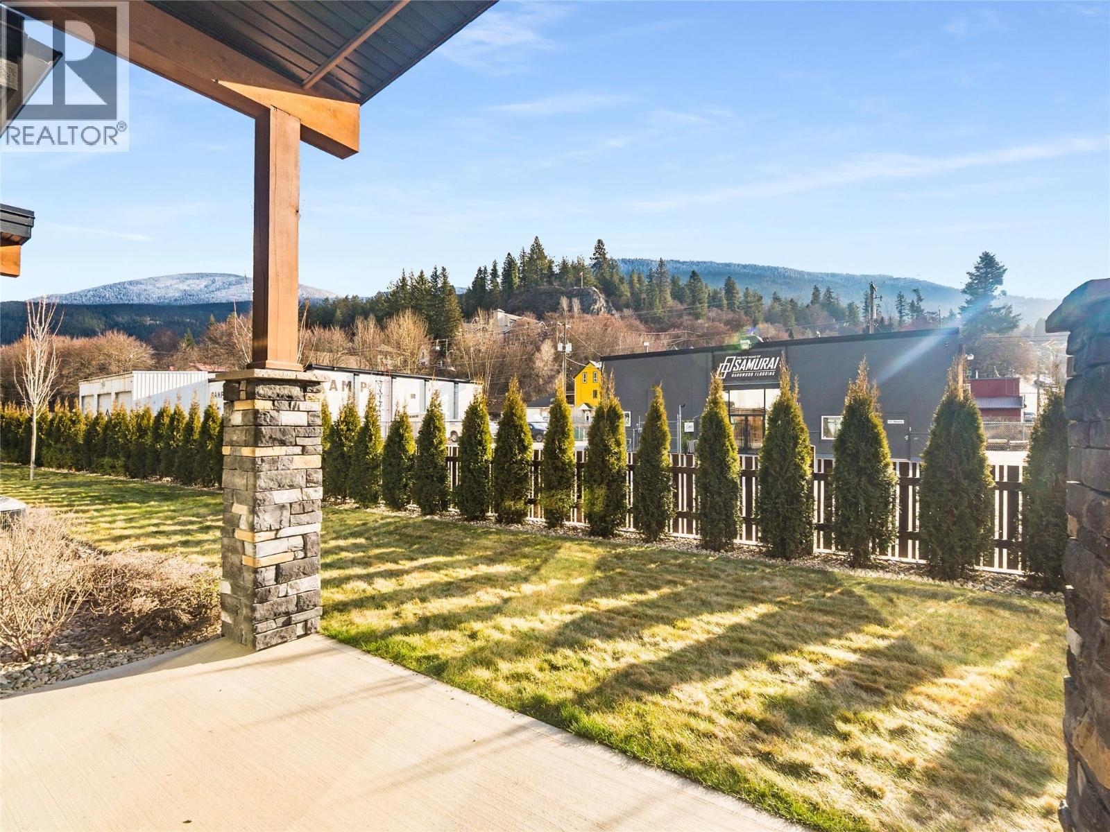 910 Lakeside Drive Unit# 401, Nelson, BC - Outdoor With View