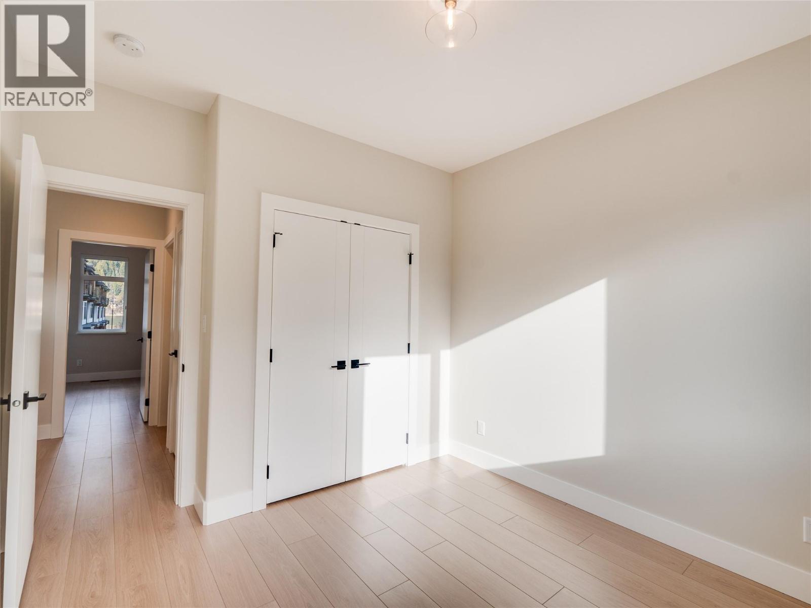 3rd Bedroom - 910 Lakeside Drive Unit# 401, Nelson, BC - Indoor Photo Showing Other Room