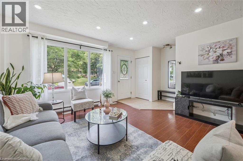 187A Cedarvale Crescent, Waterloo, ON