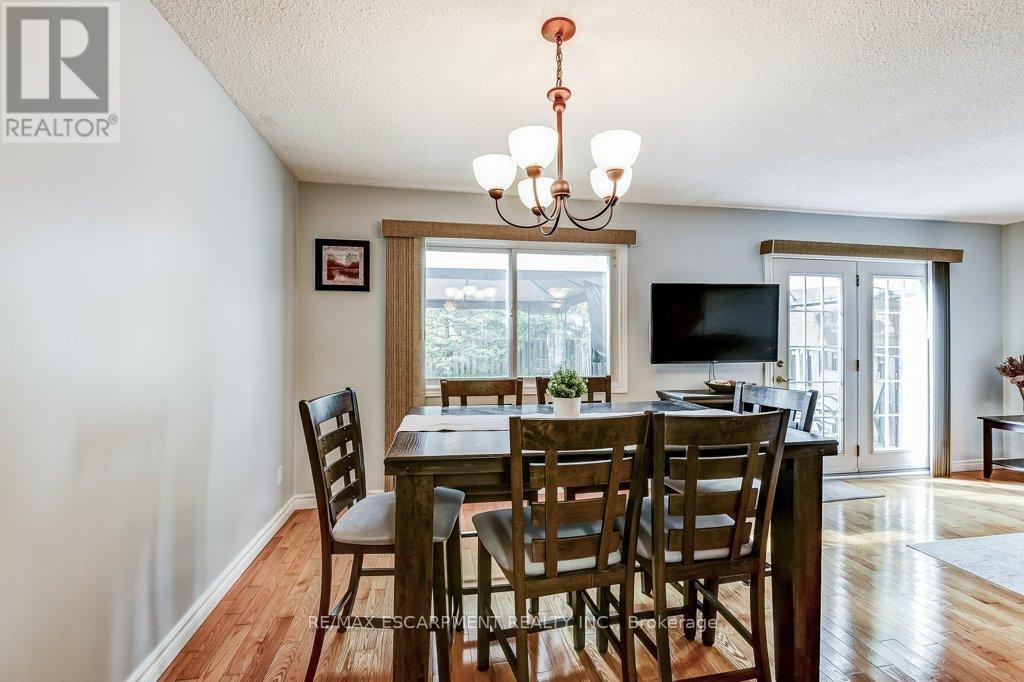 2779 Andorra Circle, Mississauga, ON - Indoor Photo Showing Dining Room