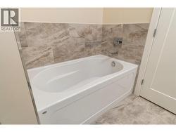 5-piece Ensuite -