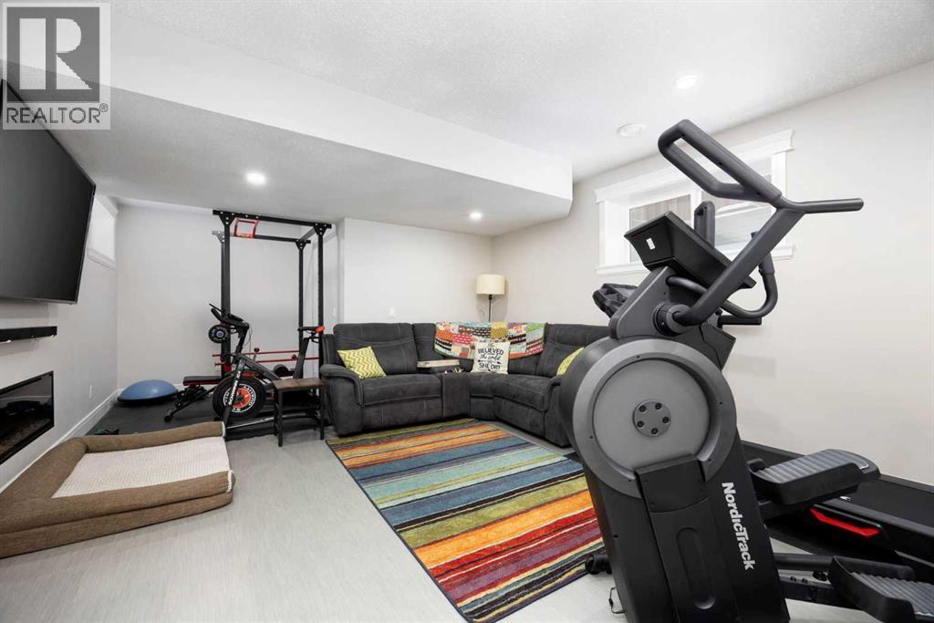 141 Pearson Drive, Fort Mcmurray, AB - Indoor Photo Showing Gym Room