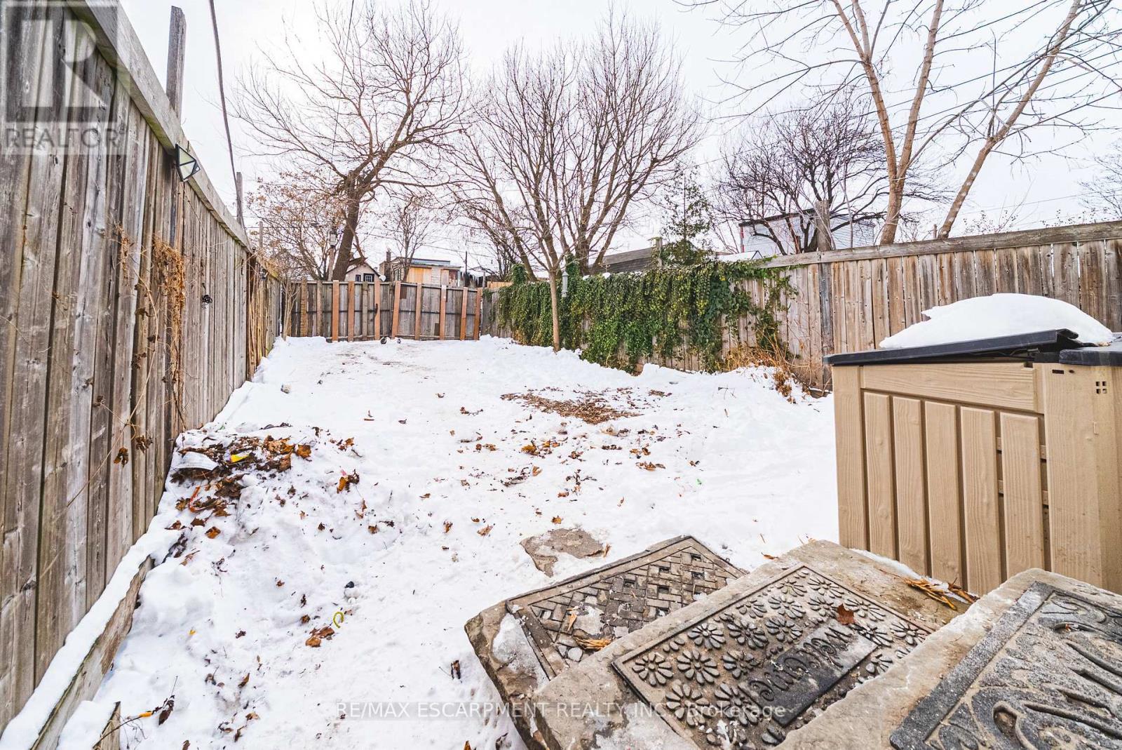 96 Case Street, Hamilton, ON - Outdoor