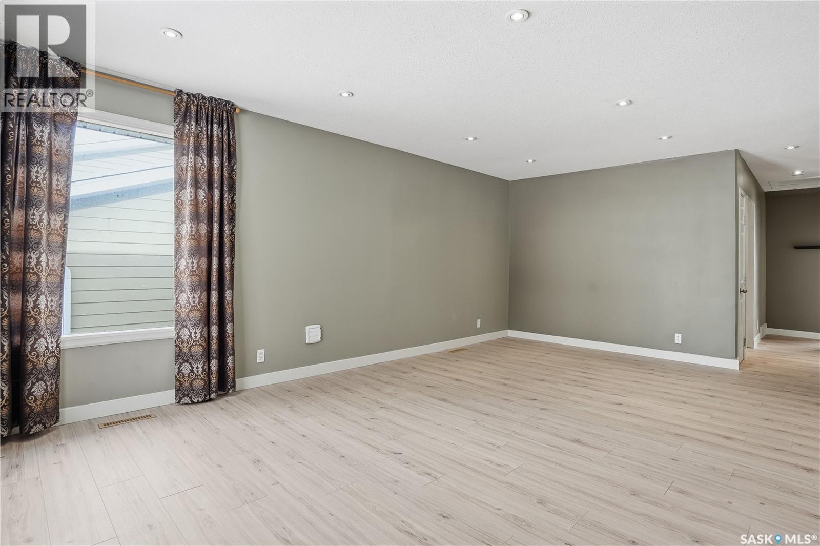 312 Grant Street, Davidson, SK - Indoor Photo Showing Other Room