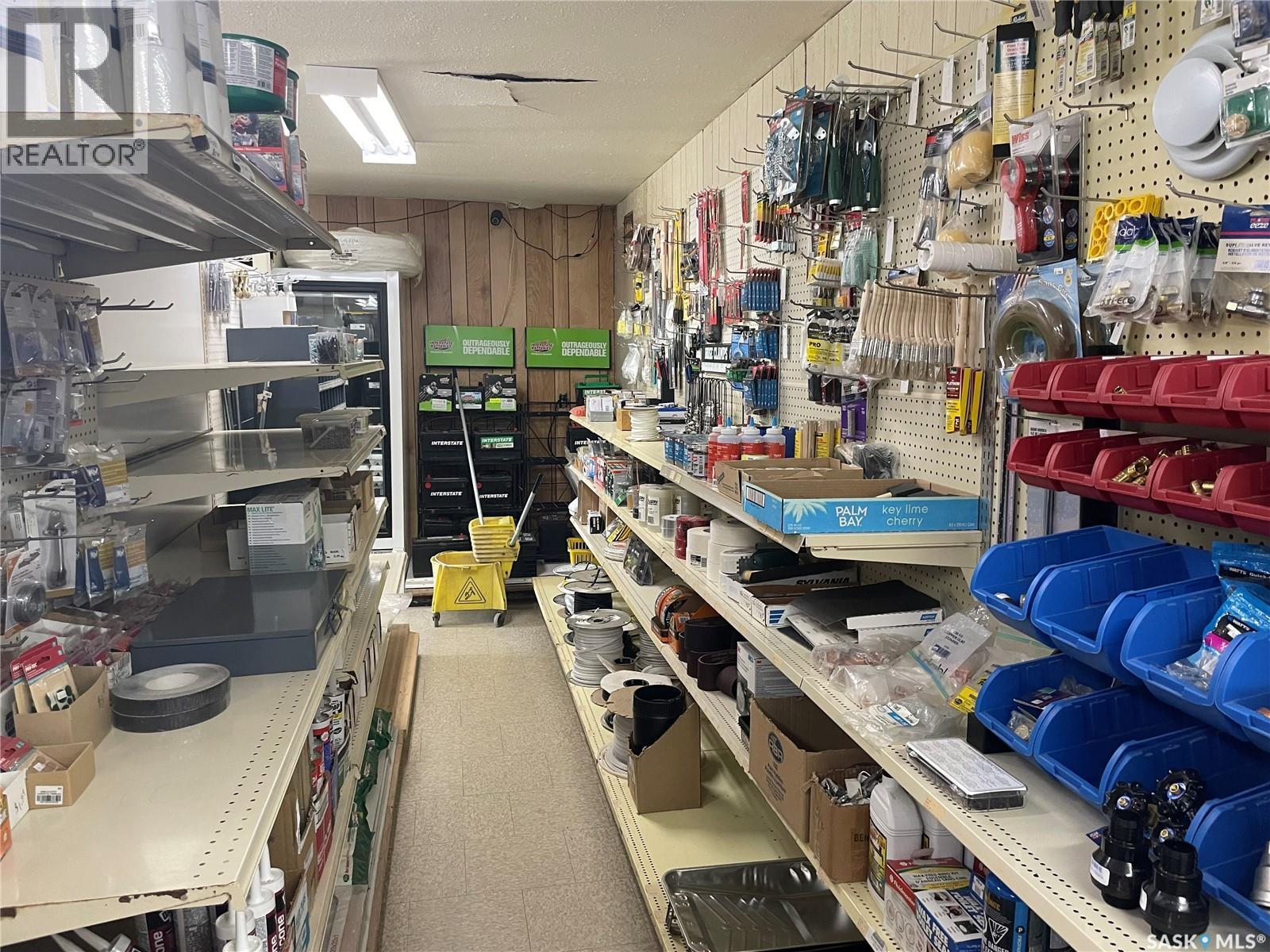 1St Ave South, Bjorkdale, SK