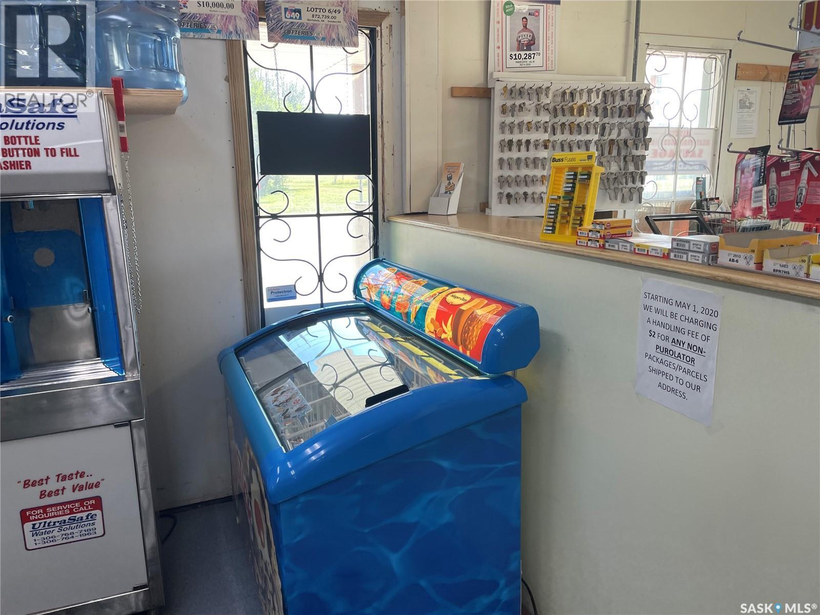 1St Ave South, Bjorkdale, SK