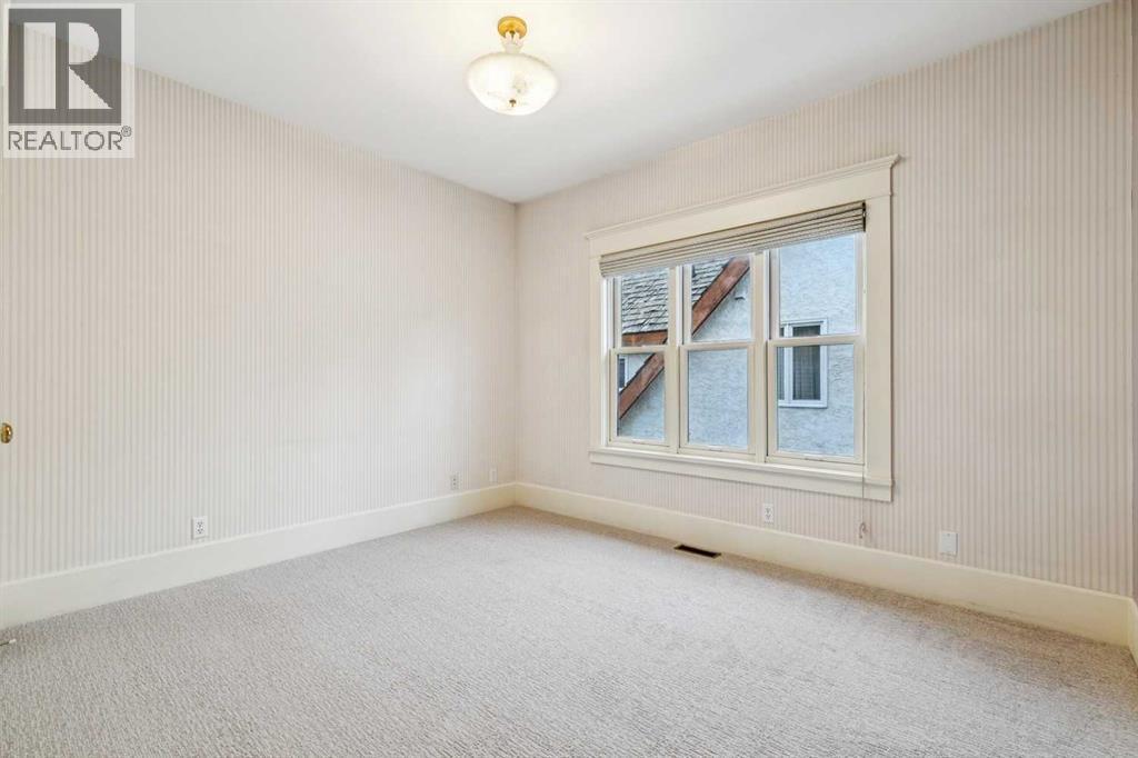 3019 6 Street Sw, Calgary, AB - Indoor Photo Showing Other Room