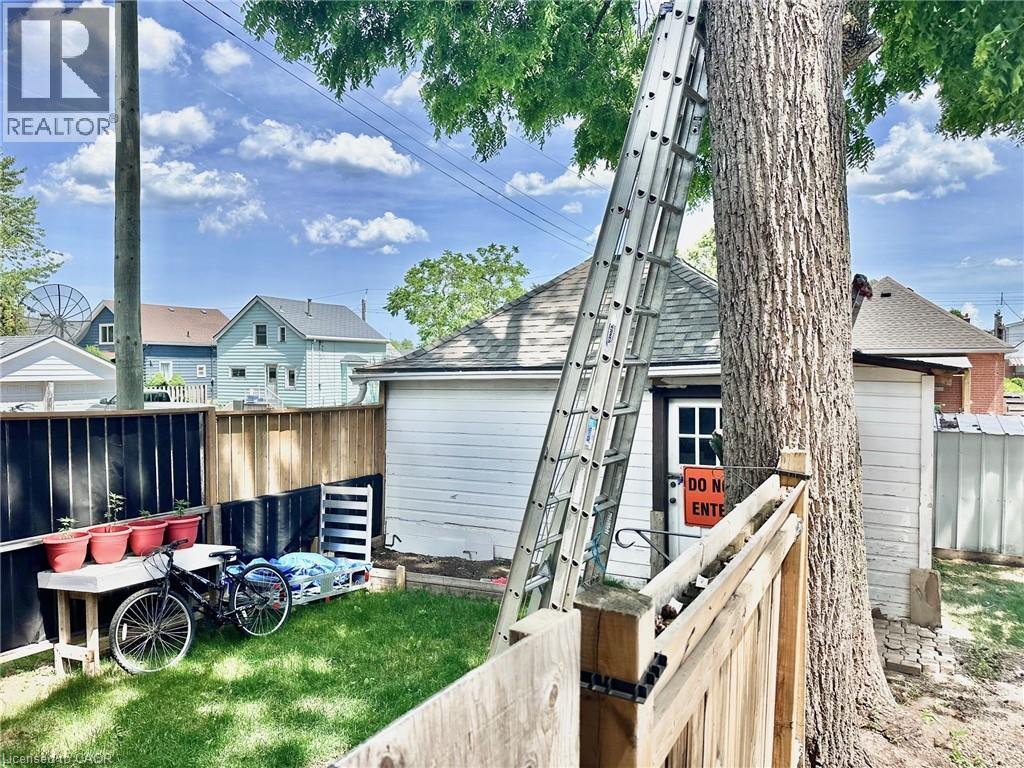 213 Rosewood Road, Hamilton, ON - Outdoor