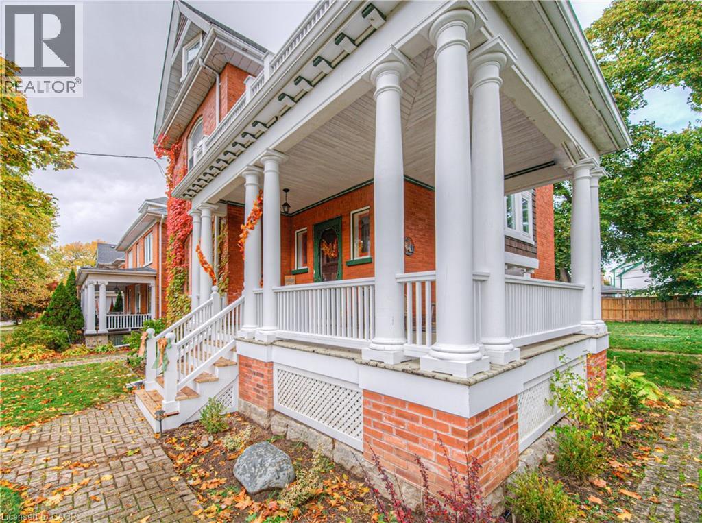 543 Queenston Road, Cambridge, ON - Outdoor With Deck Patio Veranda