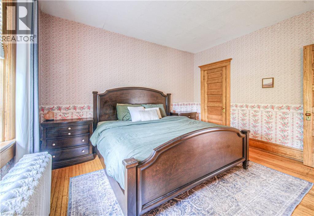 543 Queenston Road, Cambridge, ON - Indoor Photo Showing Bedroom