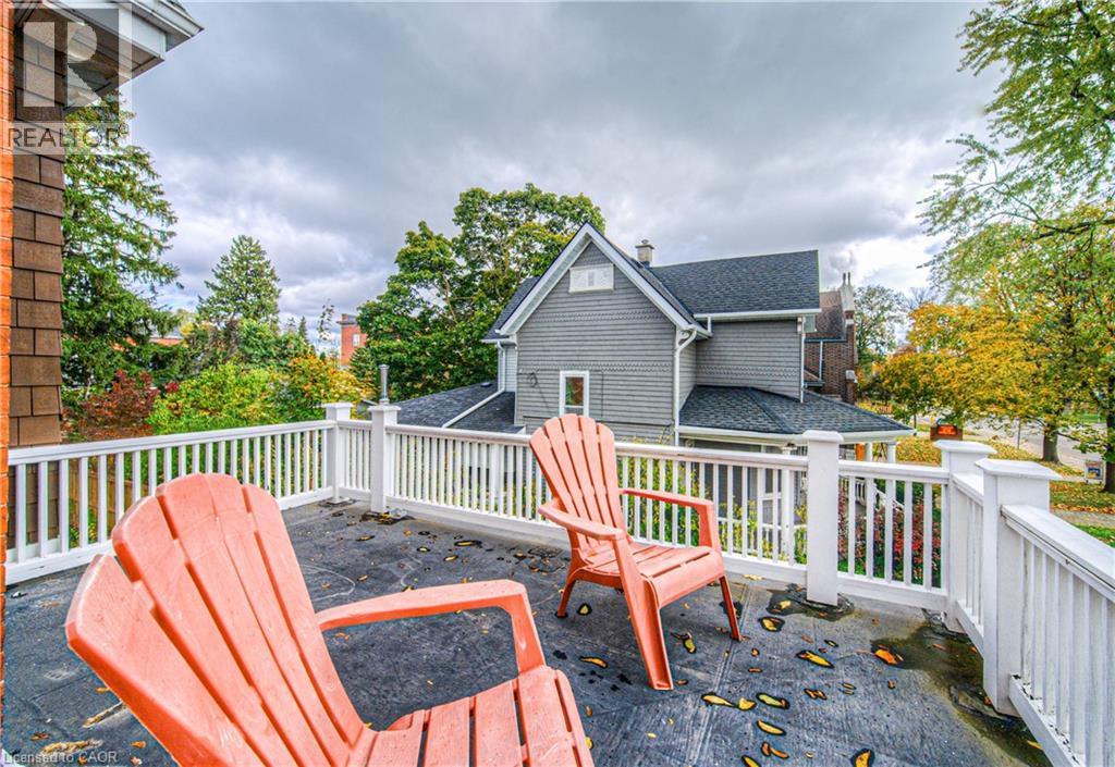543 Queenston Road, Cambridge, ON - Outdoor With Deck Patio Veranda With Exterior