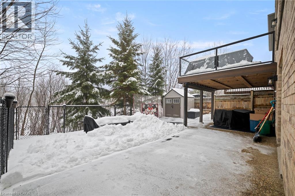 695 Robert Ferrie Drive Unit# Lower, Kitchener, ON - Outdoor