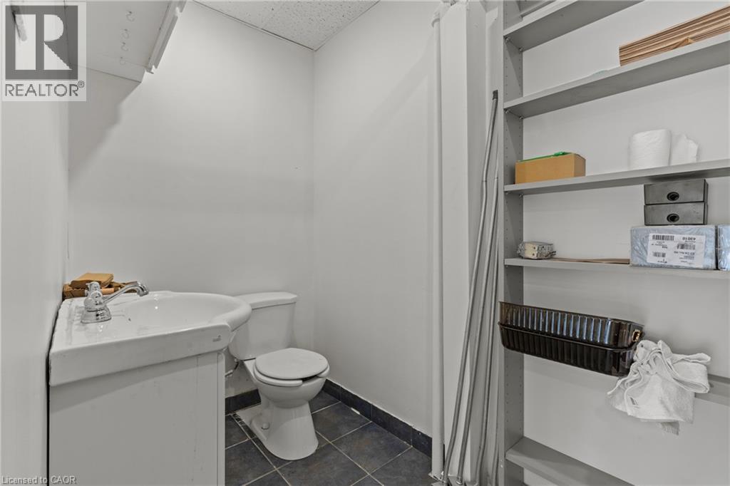 1809 King Street, Hamilton, ON