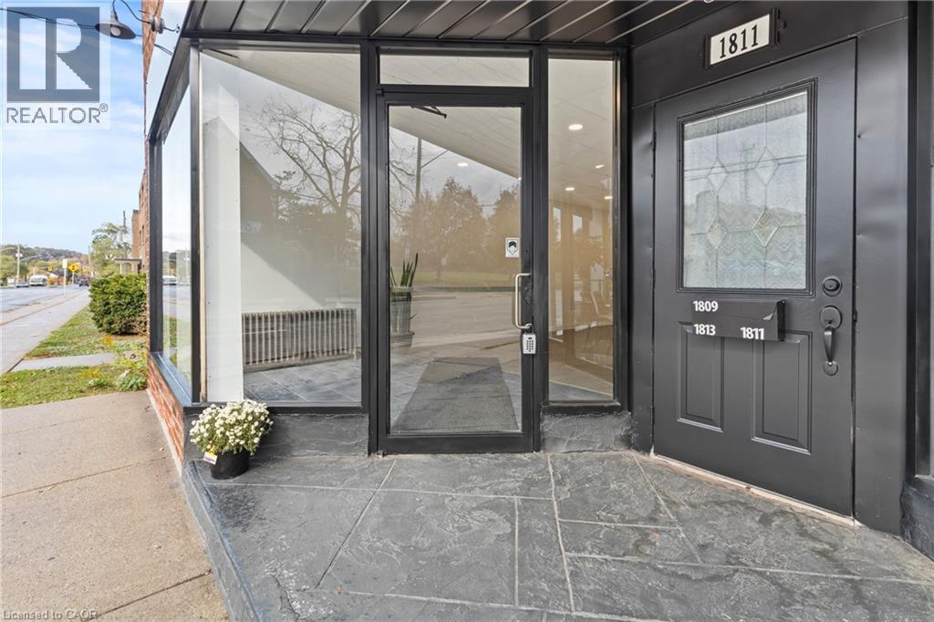 1809 King Street, Hamilton, ON