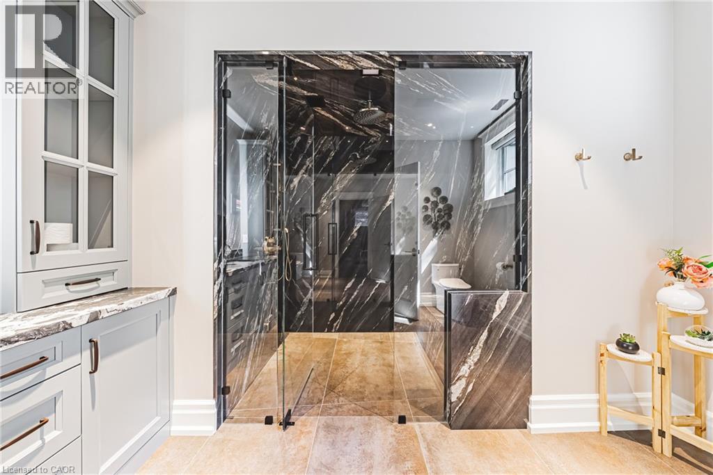 Basement Bathroom - 597 Old York Road, Burlington, ON - Indoor