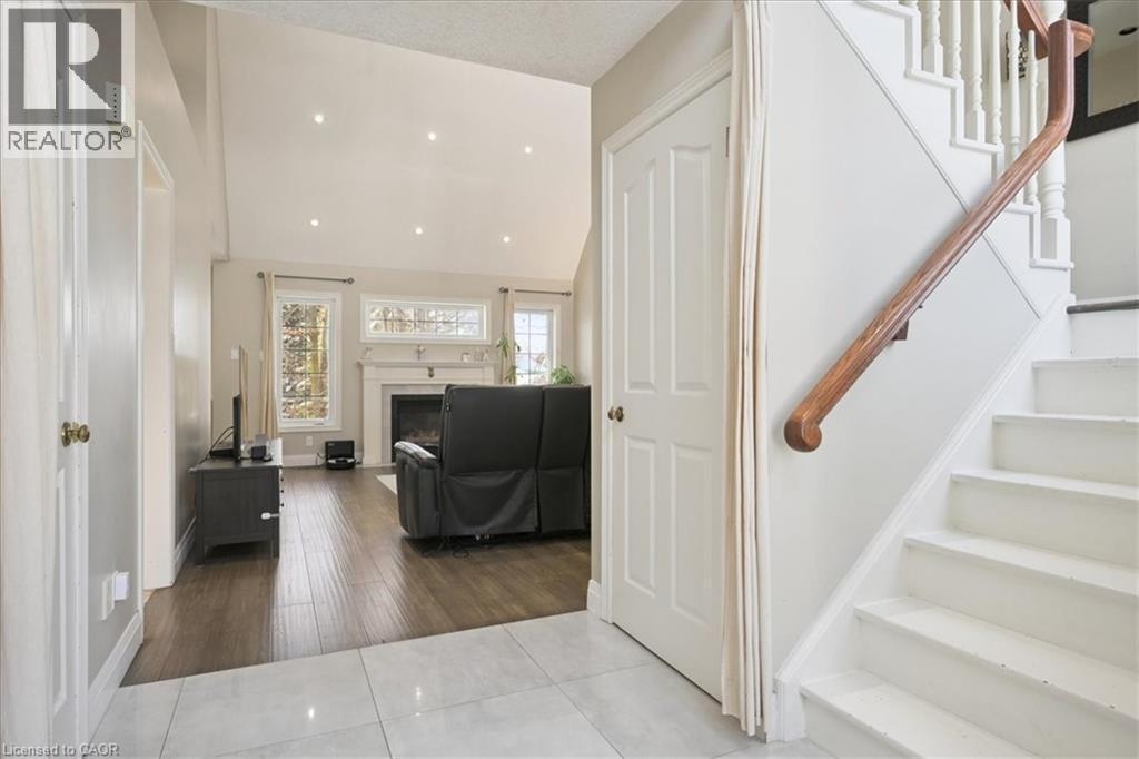 629 Burning Bush Road, Waterloo, ON - Indoor Photo Showing Other Room