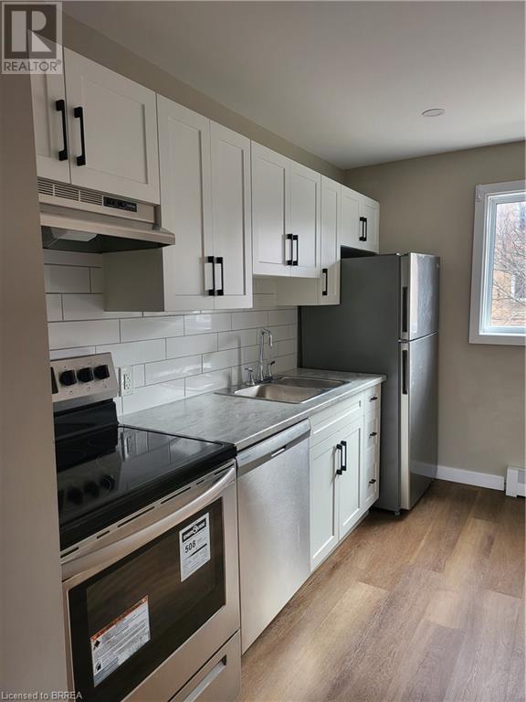 1438 Beckworth Avenue, London, ON - Indoor Photo Showing Kitchen