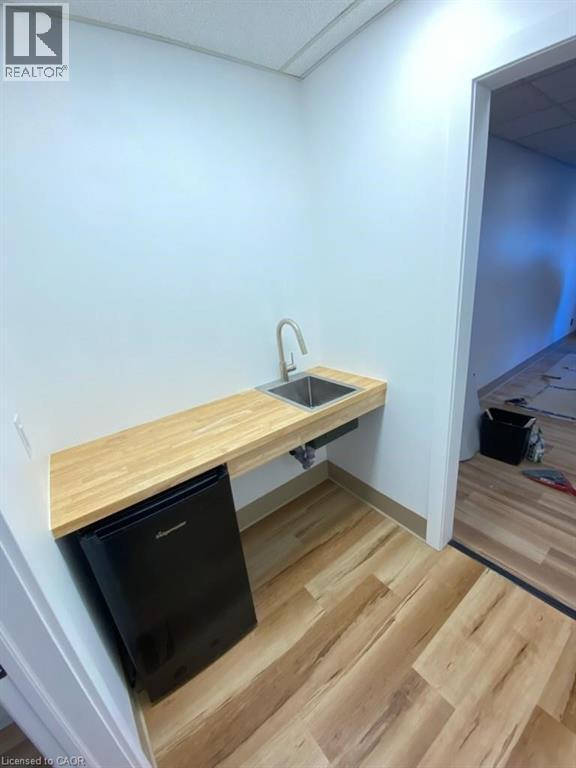 120 Parkdale Avenue N, Hamilton, ON - Indoor