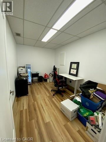 120 Parkdale Avenue N, Hamilton, ON - Indoor