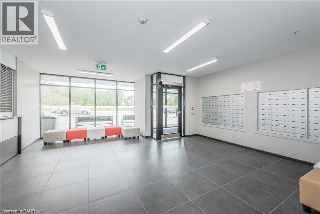 1291 Gordon Street Unit# 223, Guelph, ON - Indoor Photo Showing Other Room