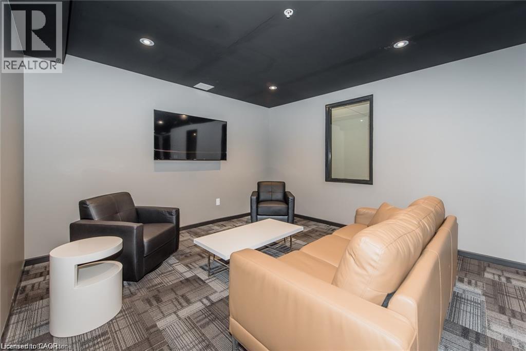 1291 Gordon Street Unit# 223, Guelph, ON - Indoor